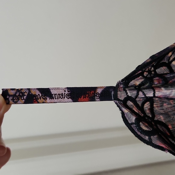 Sheer top - Picture 3 of 3